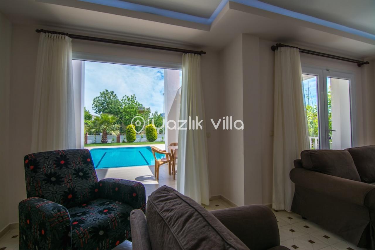 Villa Amazon